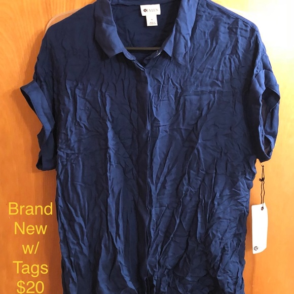 Women’s XL Tops w/Tags - Picture 4 of 6